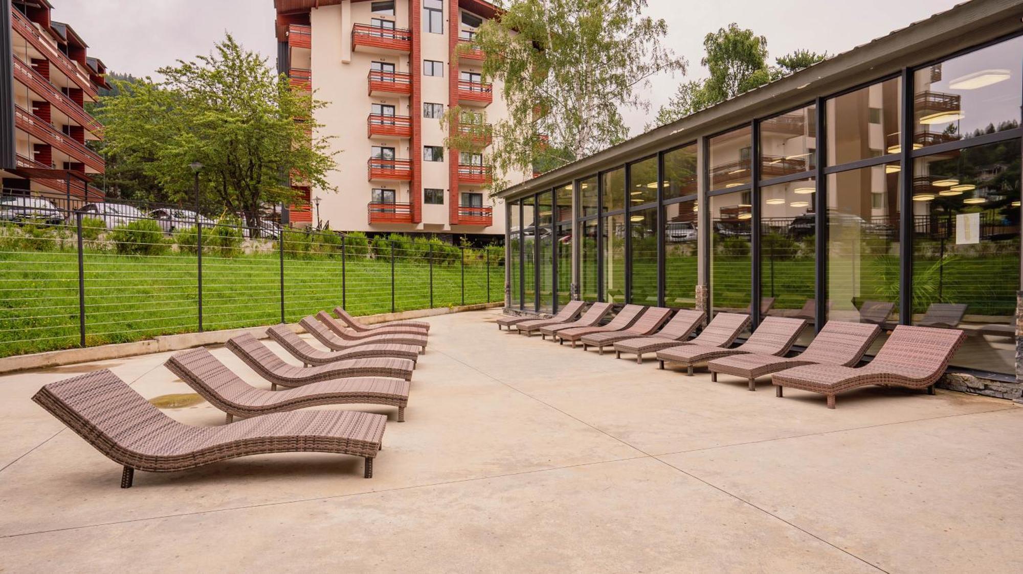 Bakuriani Inn Zewnętrze zdjęcie The outdoor area