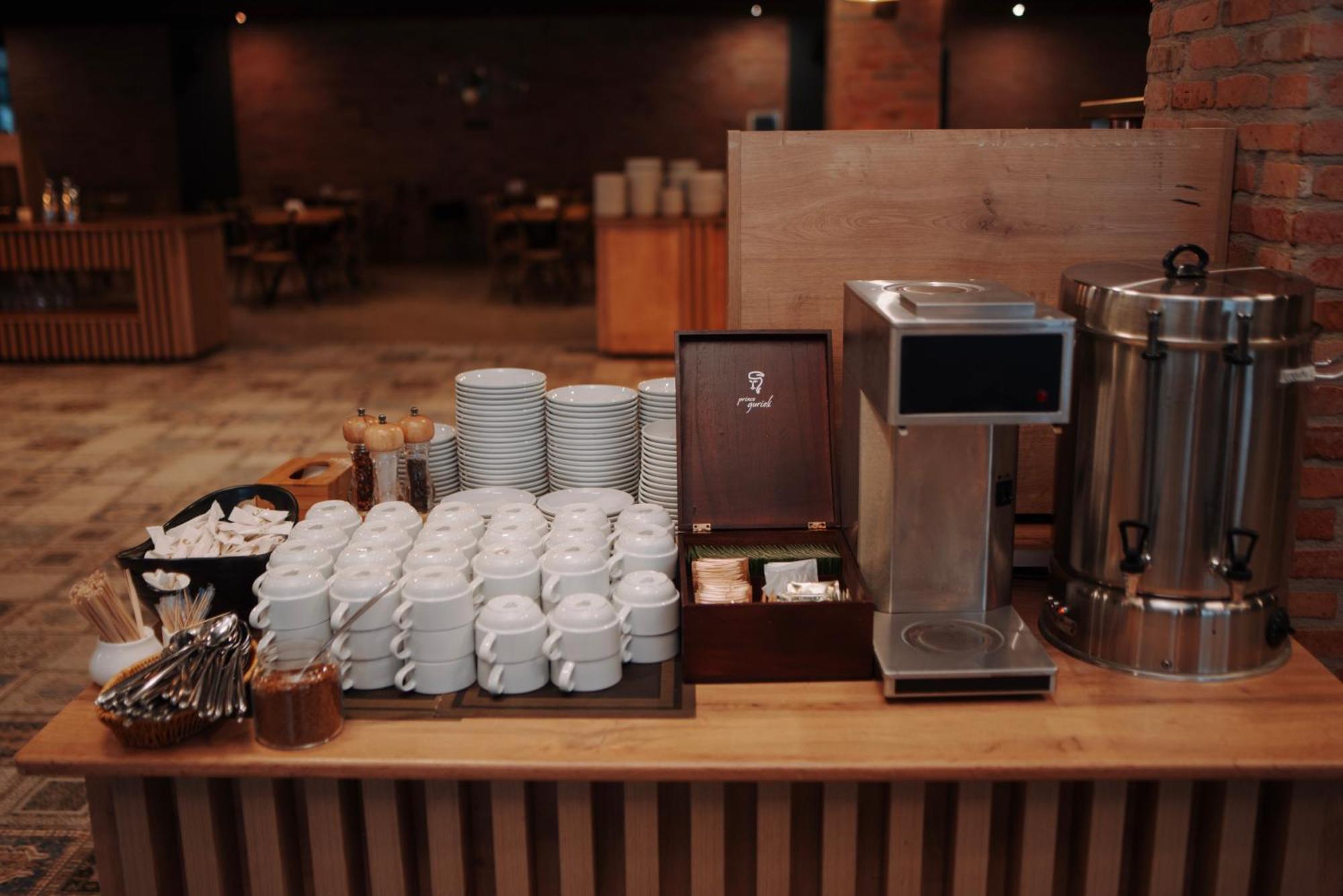 Bakuriani Inn Zewnętrze zdjęcie A coffee station at a hotel