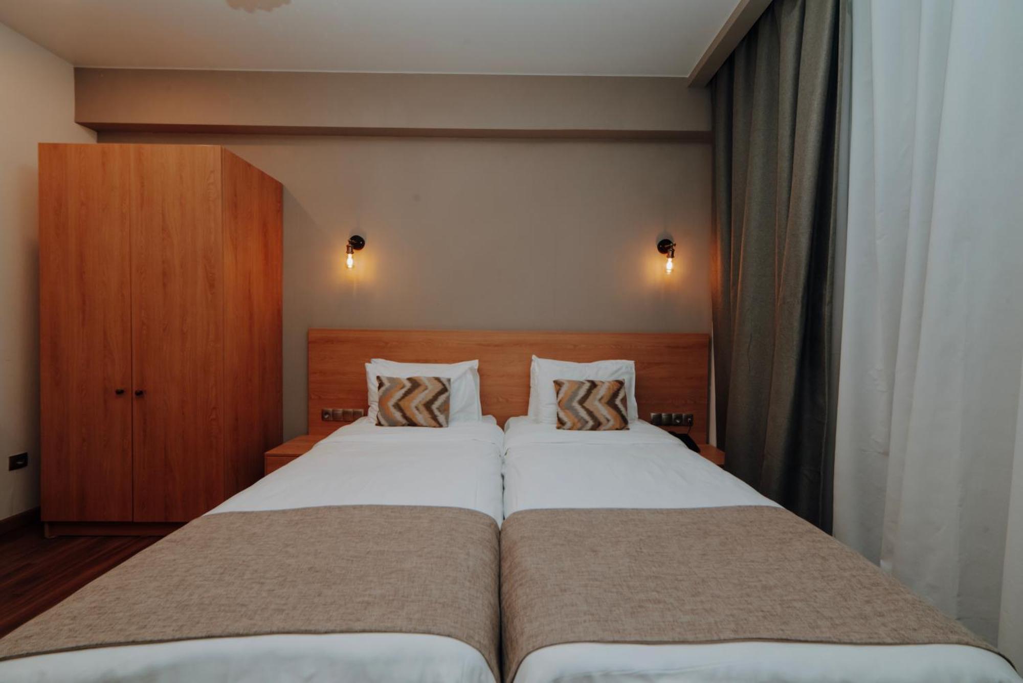 Bakuriani Inn Zewnętrze zdjęcie A room at the hotel